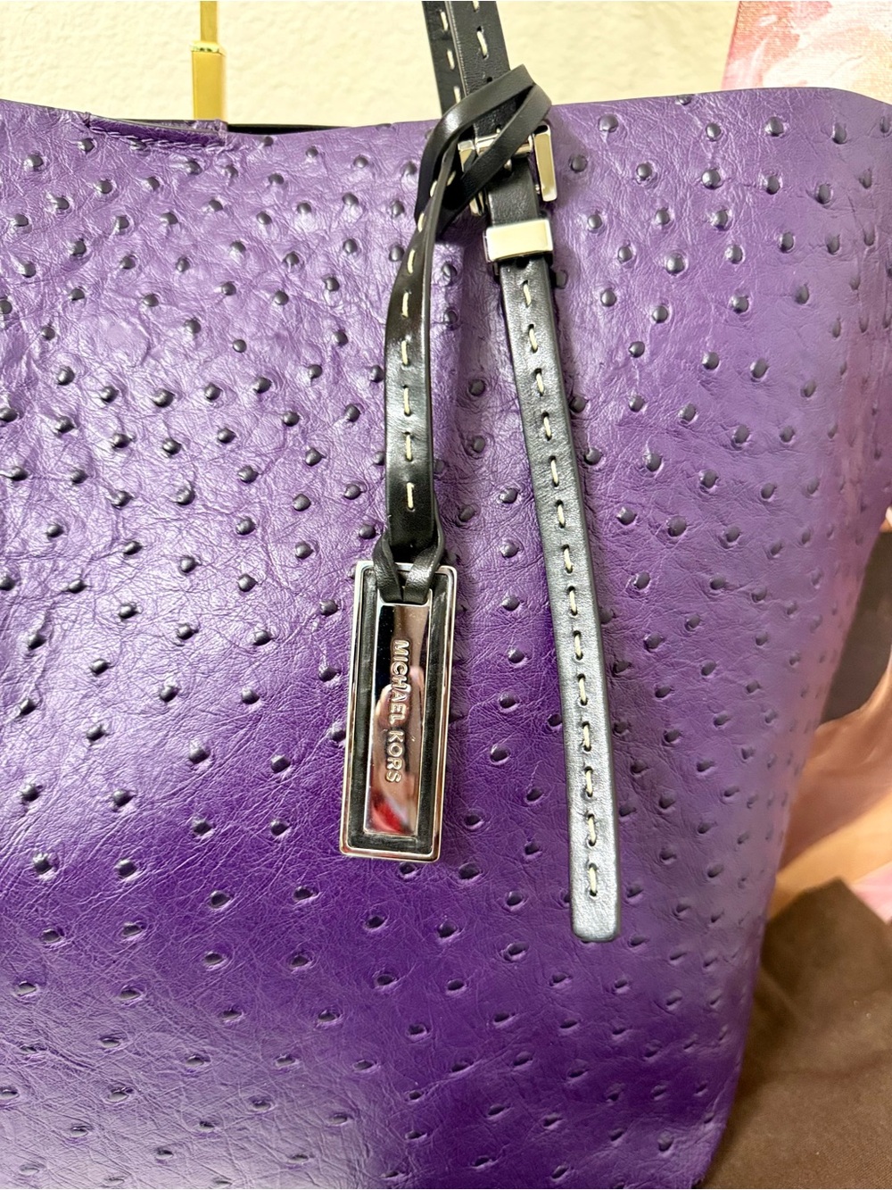 NWOT - Collectible! Michael Kors Ostrich Tote - Picture 2 of 8